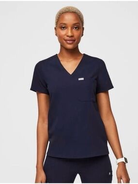 Figs Catarina Women's Navy V-Neck Short Sleeve Scrub Top